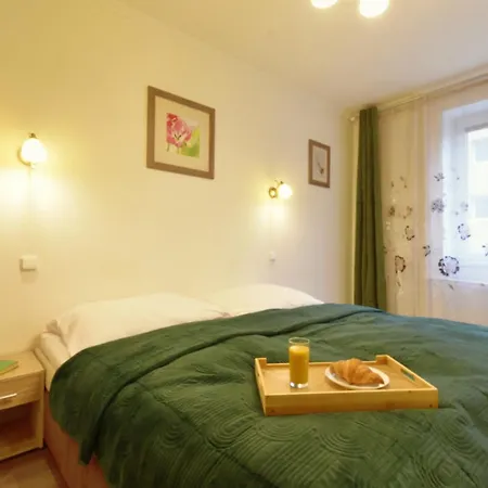 Apartment City Apartment *
